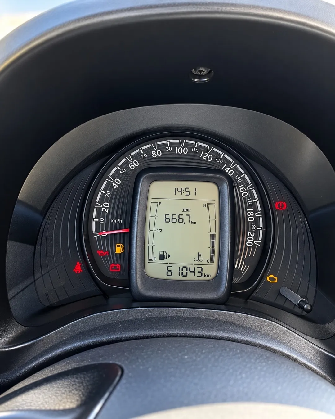 Fiat Mobi 2021, foto 8 de 8