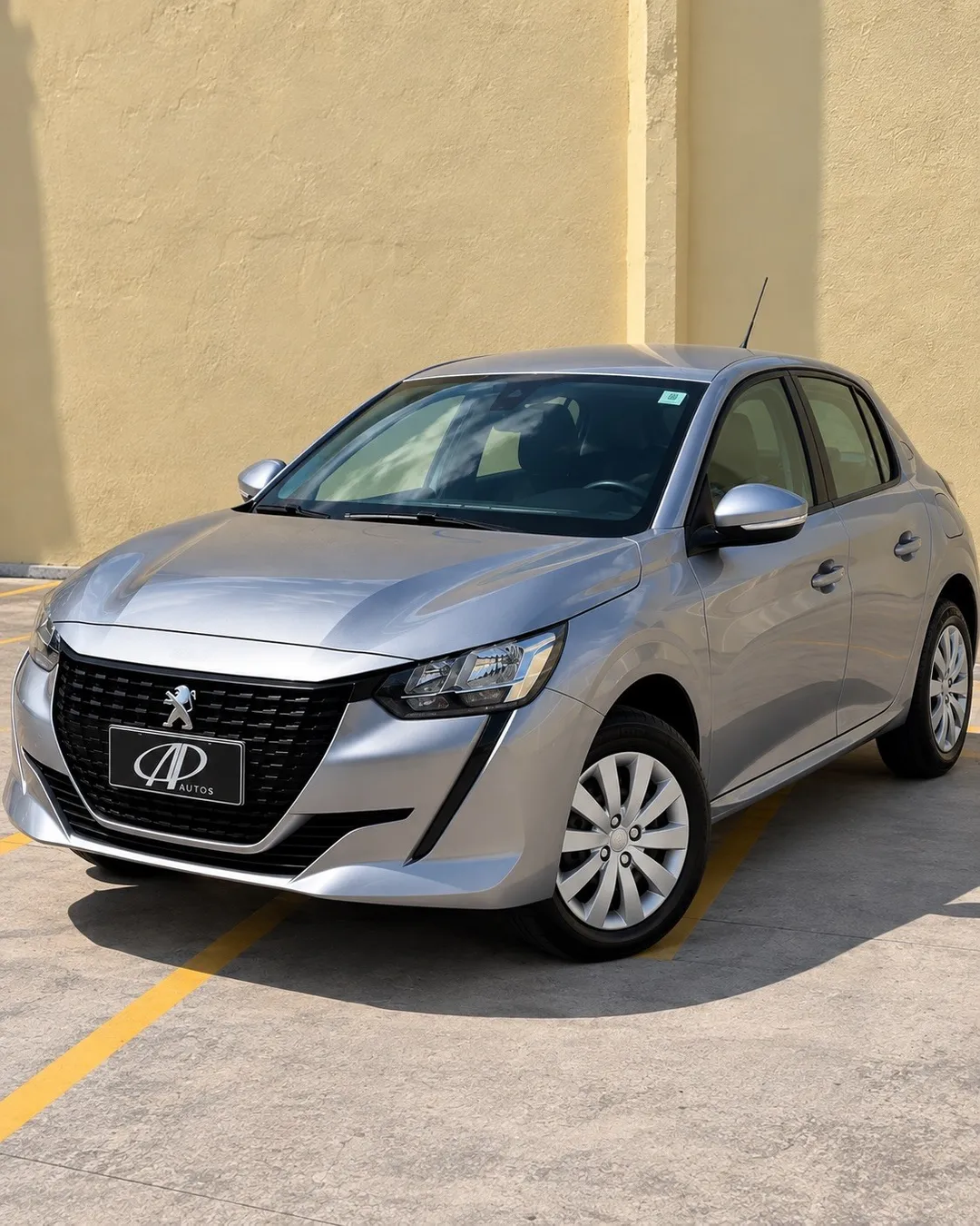 Peugeot 208 2024, foto 1 de 5
